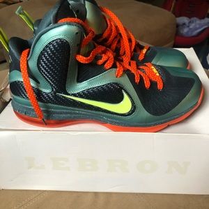 Lebron 9